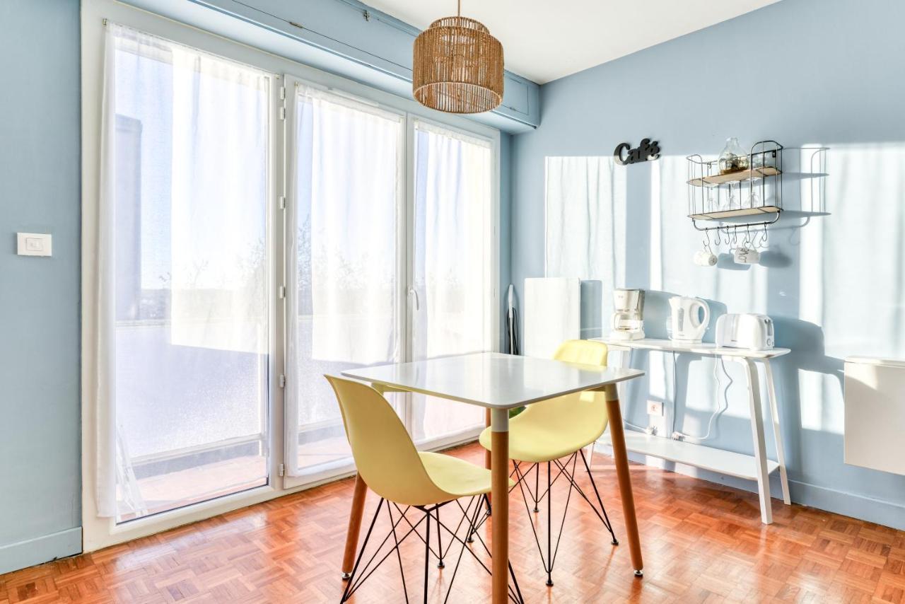 Les Couleurs Du Monde ! Parking Et Balcon Apartment Carcassonne Ngoại thất bức ảnh
