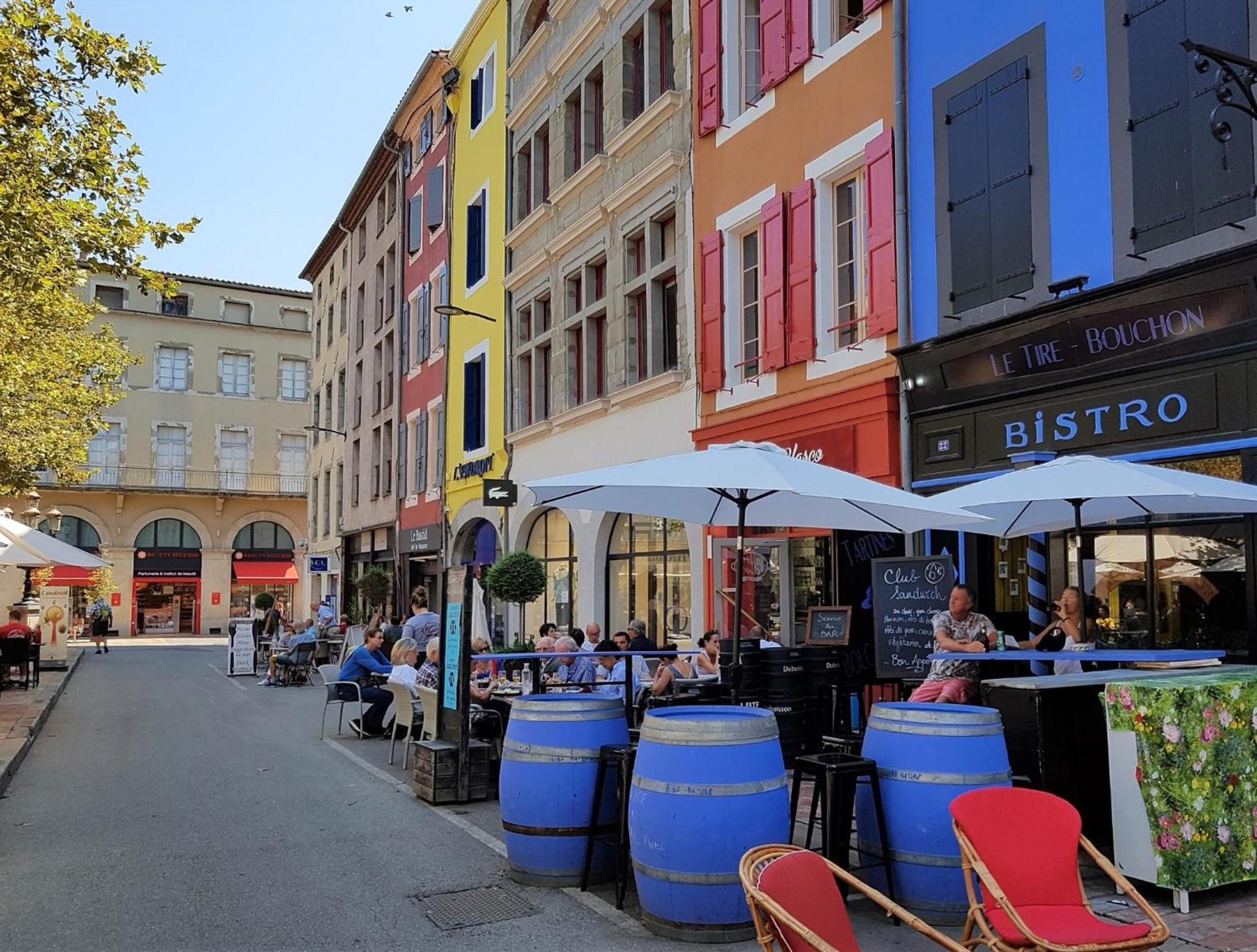 Les Couleurs Du Monde ! Parking Et Balcon Apartment Carcassonne Ngoại thất bức ảnh